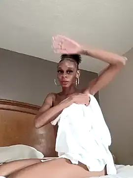 StellaFletcher – webcam model profile photo Image 9