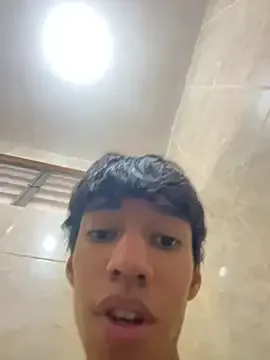 hina_porn – webcam model profile photo Image 10