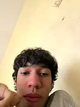 hina_porn – webcam model profile photo Image 6