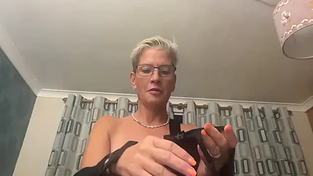 JulietaMontesco – webcam model profile photo Image 17