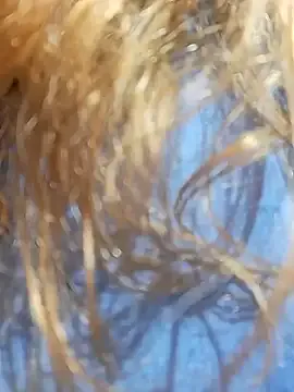 AnneRoss – webcam model profile photo Image 12