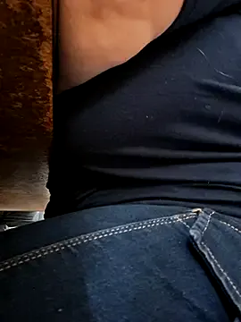 AnneRoss – webcam model profile photo Image 9