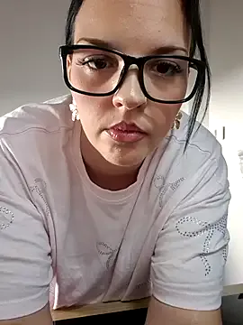 PumaShyXD – webcam model profile photo Image 11