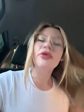 dirtypub – webcam model profile photo Image 8