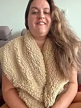 roouse – webcam model profile photo Image 12