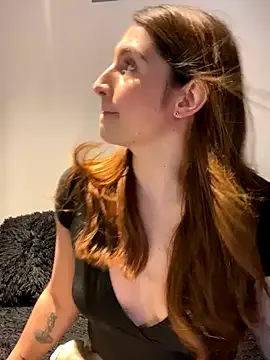 pantumieteruyo – webcam model profile photo Image 8