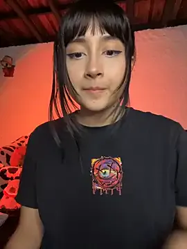 maataaan – webcam model profile photo Image 12