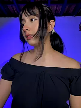 maataaan – webcam model profile photo Image 15