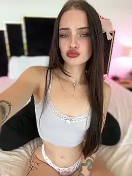 Queen_sofiyaa – webcam model profile photo Image 5