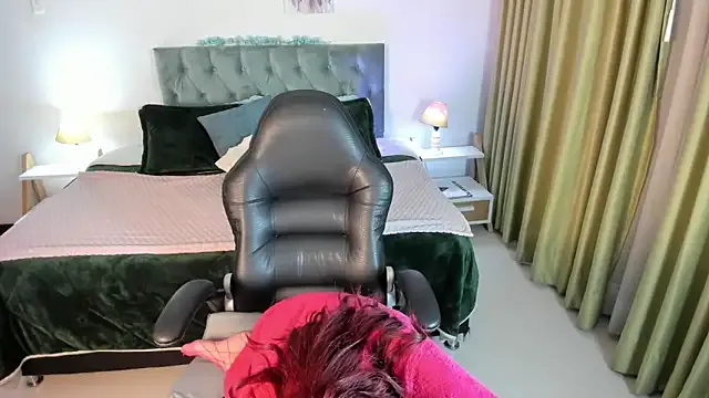 Kat_cute_'s Thumb Image