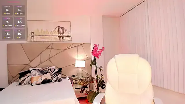 oxo_yuna_oxo – webcam model profile photo Image 4