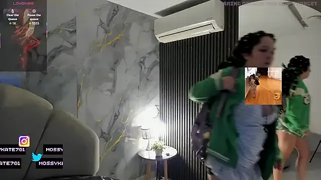 KarlaColleman – webcam model profile photo Image 16