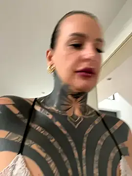 Garima_G – webcam model profile photo Image 12