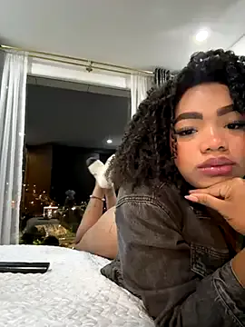 oxo_yuna_oxo – webcam model profile photo Image 19