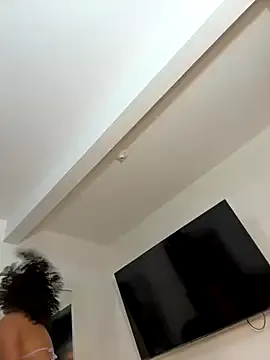 oxo_yuna_oxo – webcam model profile photo Image 7