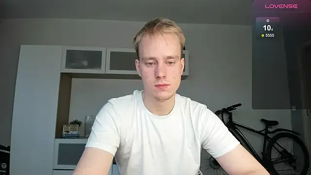 ManaMi-maru – webcam model profile photo Image 10