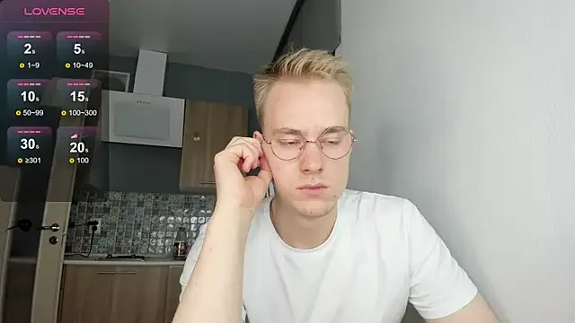 ManaMi-maru – webcam model profile photo Image 4