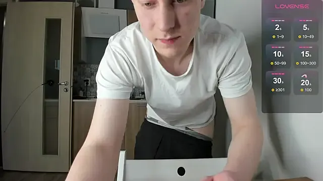 ManaMi-maru – webcam model profile photo Image 7