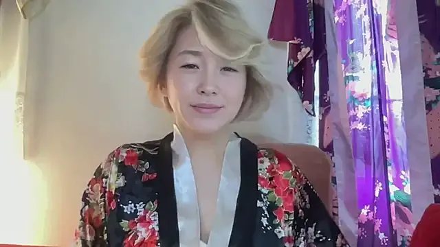 oxo_yuna_oxo – webcam model profile photo Image 7