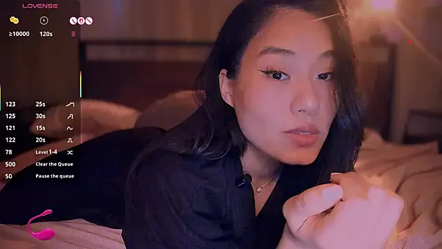 Queen_sofiyaa – webcam model profile photo Image 7