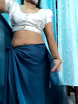 oxo_yuna_oxo – webcam model profile photo Image 10