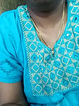 oxo_yuna_oxo – webcam model profile photo Image 15