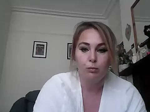 laceygreen – webcam model profile photo