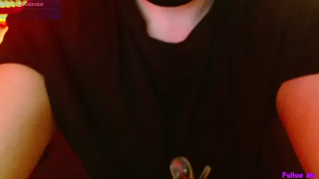 oxo_yuna_oxo – webcam model profile photo Image 5