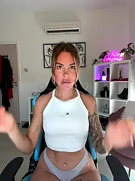 Sofia3393 – webcam model profile photo Image 16