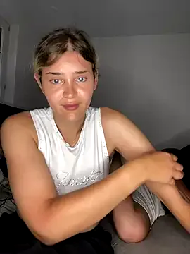 larasexy35 Image 12