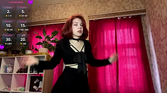 NinnaCrawford – webcam model profile photo Image 2