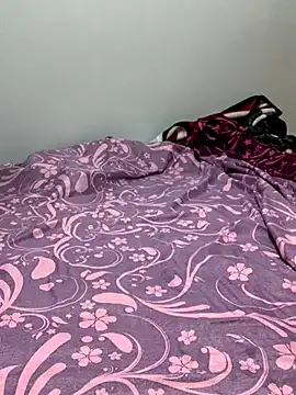 Inaa-Love – webcam model profile photo Image 17