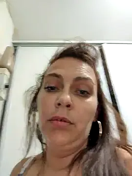 oxo_yuna_oxo – webcam model profile photo Image 10