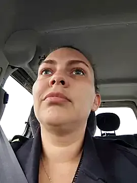 oxo_yuna_oxo – webcam model profile photo Image 6