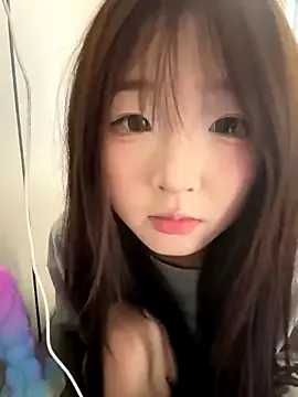 LiaWells – webcam model profile photo Image 8