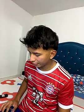 ViviVIsion – webcam model profile photo Image 14