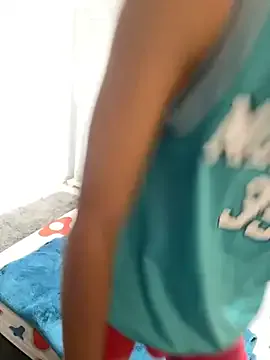 ViviVIsion – webcam model profile photo Image 5