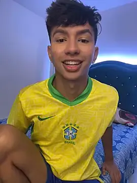 ViviVIsion – webcam model profile photo Image 9