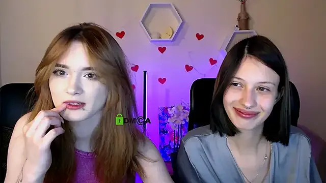 liana_kisses Image 16
