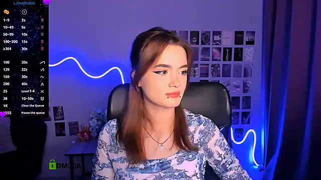 liana_kisses Image 7