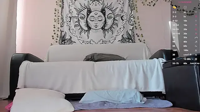 oxo_yuna_oxo – webcam model profile photo Image 14