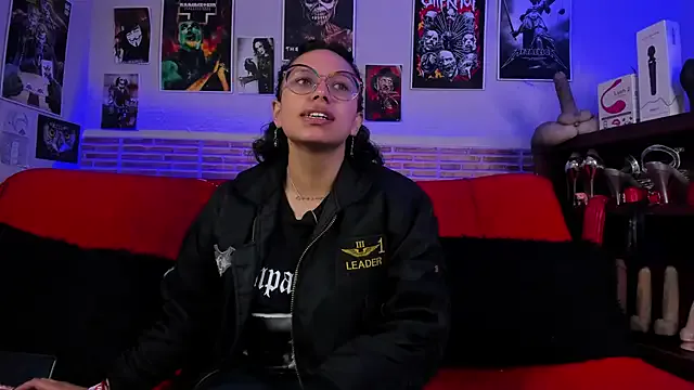 AgathaCrawford – webcam model profile photo Image 5