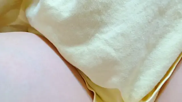 LiaWells – webcam model profile photo Image 3