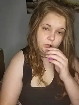 oxo_yuna_oxo – webcam model profile photo Image 6