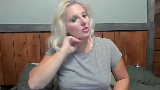 ManaMi-maru – webcam model profile photo Image 8