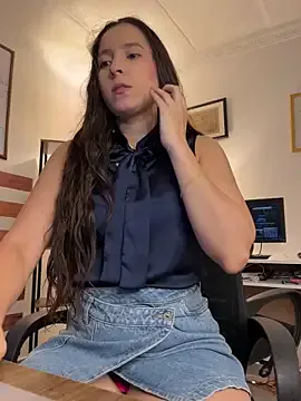 NANA_7 – webcam model profile photo Image 16