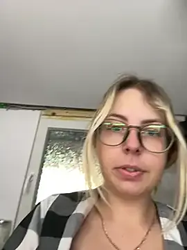 Livewithlucy Image 10