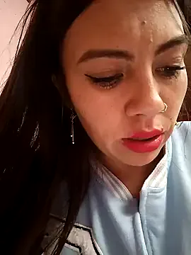 Queen_sofiyaa – webcam model profile photo Image 10