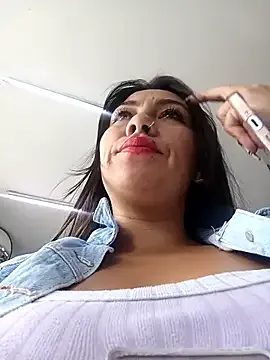 Queen_sofiyaa – webcam model profile photo Image 15