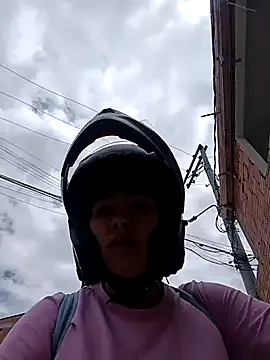 Queen_sofiyaa – webcam model profile photo Image 2